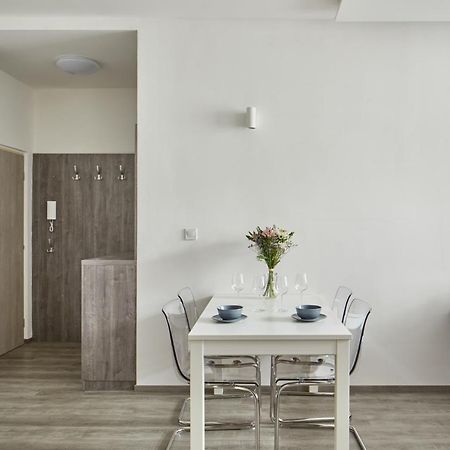 Minimalist Apartment On Wenceslas Square By Prague Days Dış mekan fotoğraf