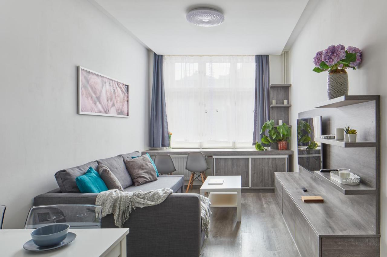 Minimalist Apartment On Wenceslas Square By Prague Days Dış mekan fotoğraf